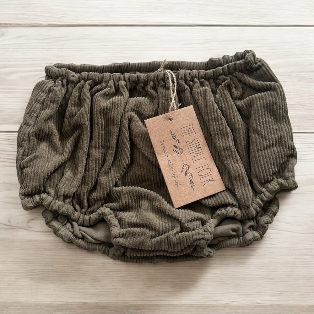 Corduroy Bloomer in Olive Green